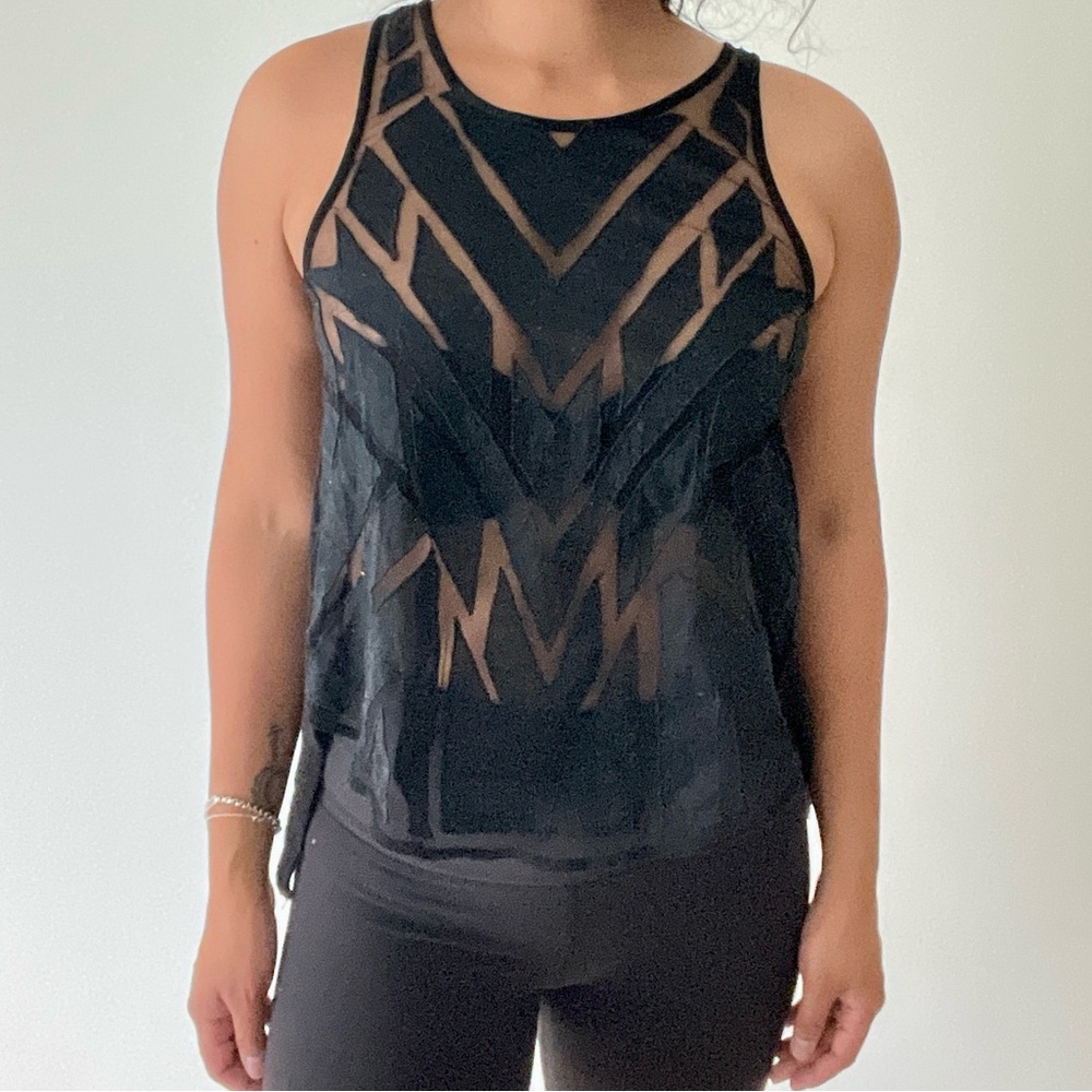 Free People Open back Tank / Size Small / Black Sleeveless Women's Top